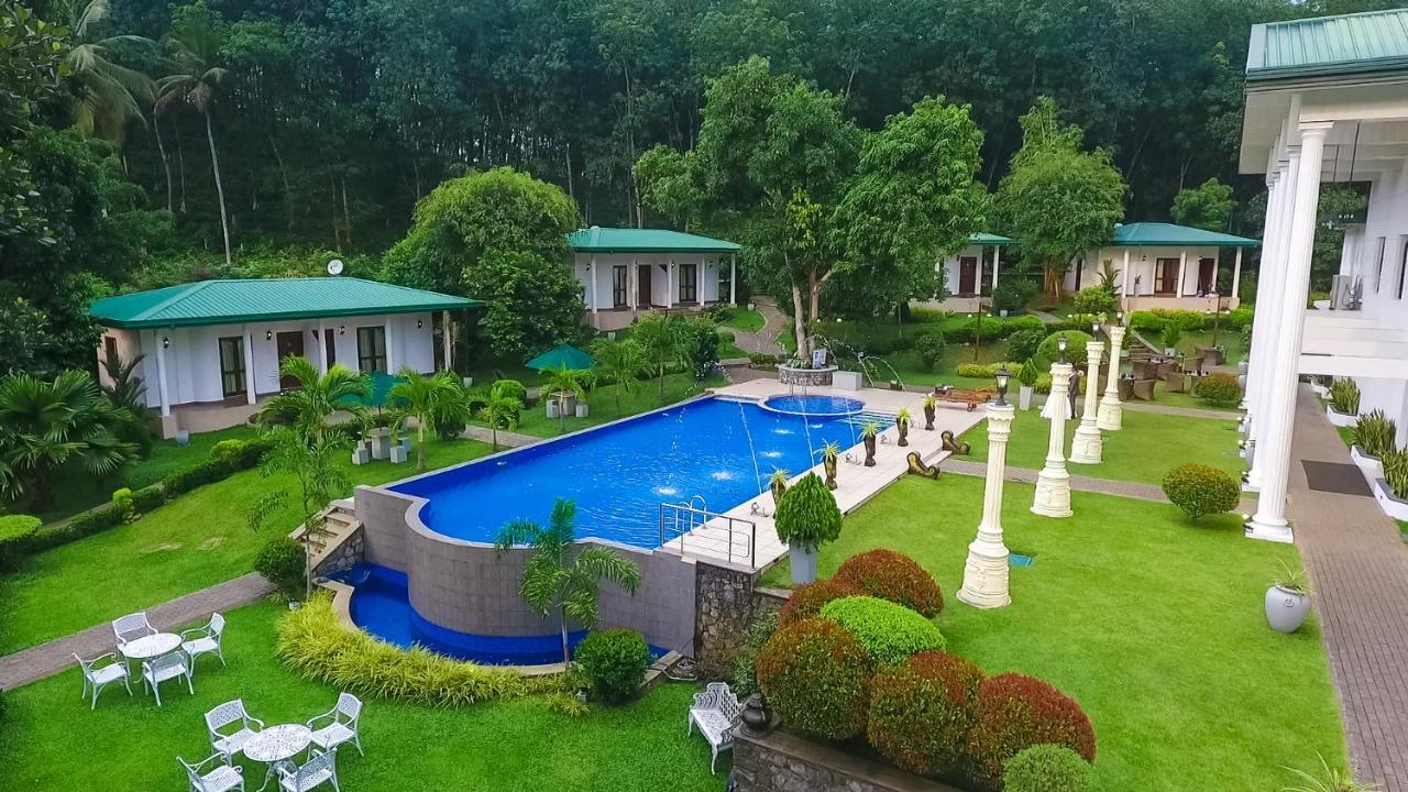 Seethawaka Regency Avissawella Ngoại thất bức ảnh