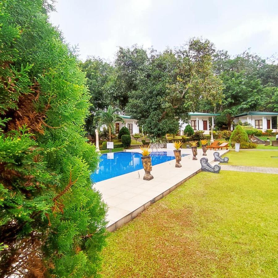 Seethawaka Regency Avissawella Ngoại thất bức ảnh
